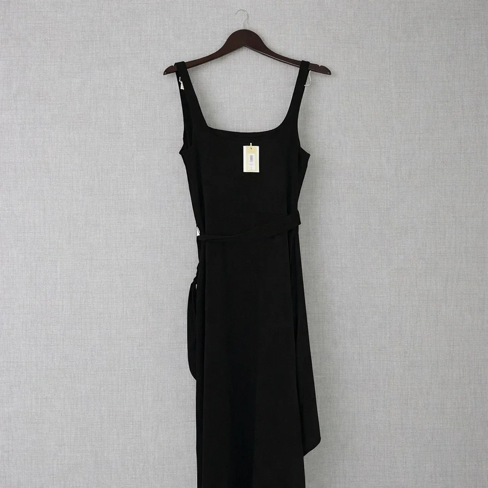 Wilfred Saturn Midi Wrap Dress – Black | Resort Chic - Picture 5 of 8